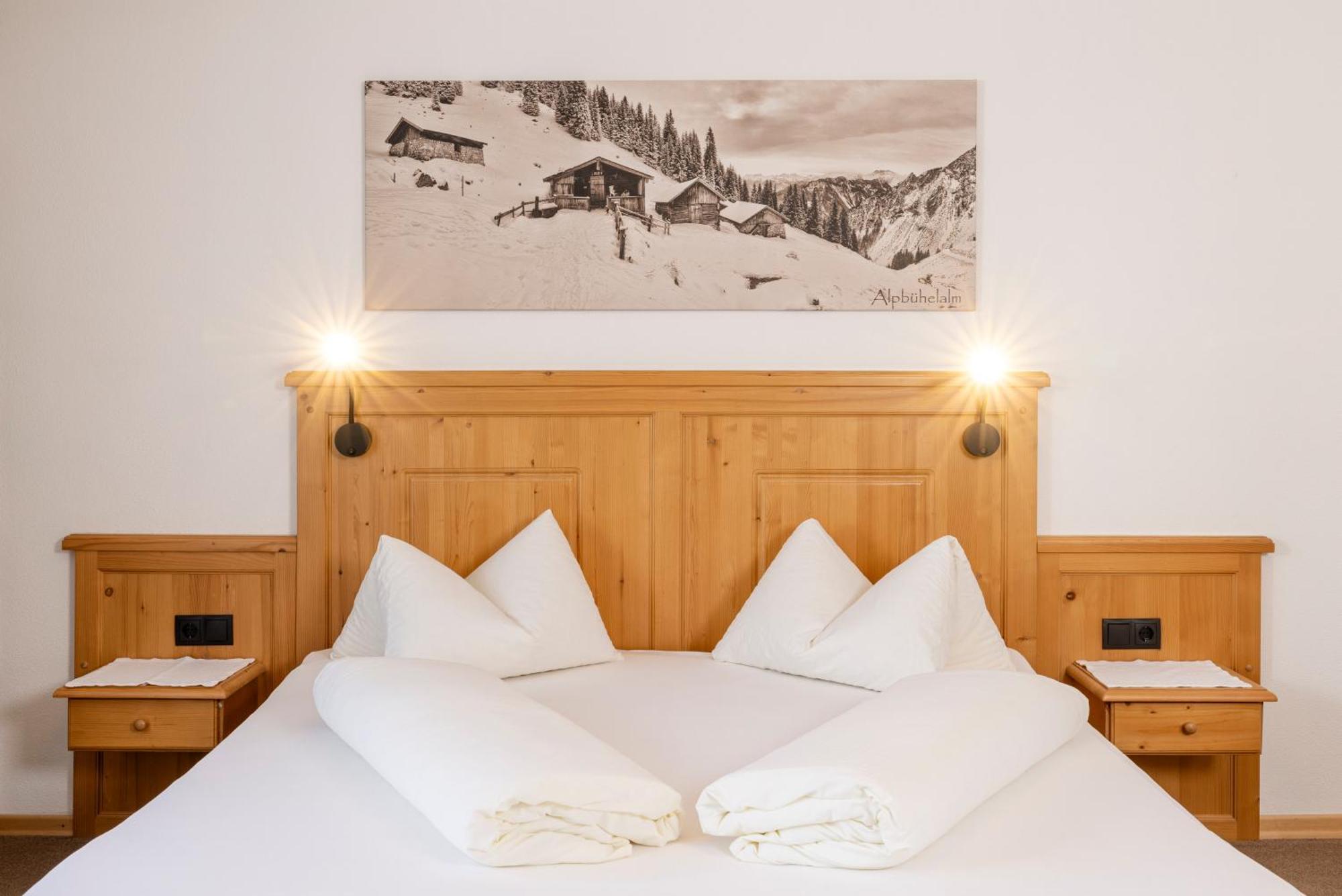 Restaurant Gaestehaus Wiesenheim Uderns Εξωτερικό φωτογραφία